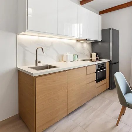 Апартаменти L'aubernon - Hypercentre - Old - Ac - Антіб