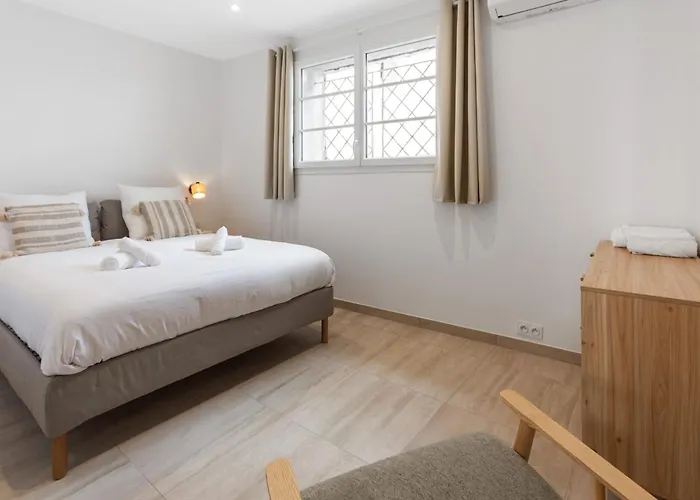 L'aubernon - Hypercentre - Old - Ac - * Antibes